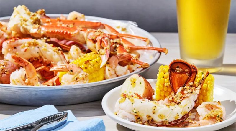 Dishes from Red Lobster Crabfest 2025