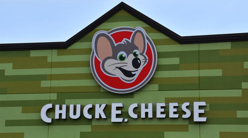 Chuck E. Cheese logo on storefront to support Chuck’s Arcade article