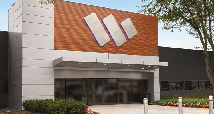 the entrance to The Wasserstrom Company headquarters.