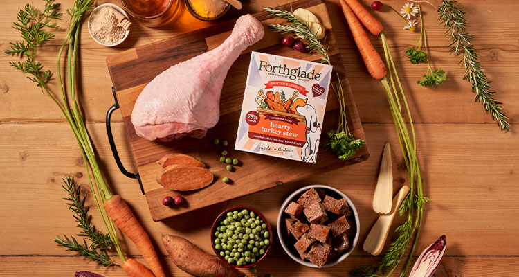 Forthglade British Classics Hearty Turkey Stew for dogs.
